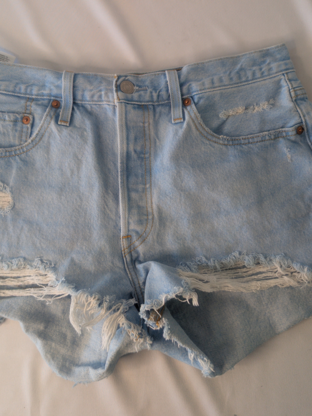 Levi's Women's 501 Light Wash Distressed Denim Cutoff Shorts Large